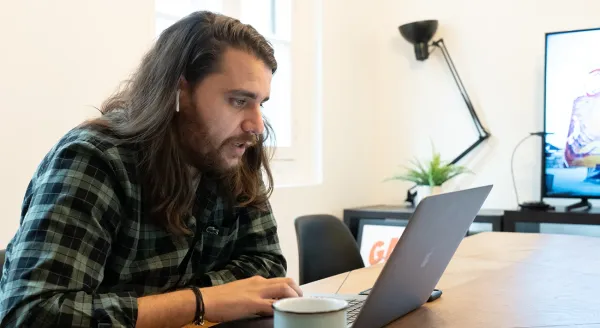 Brice Martinez, directeur artistique chez Troa