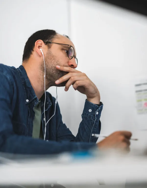 Julien Corbière, Troa