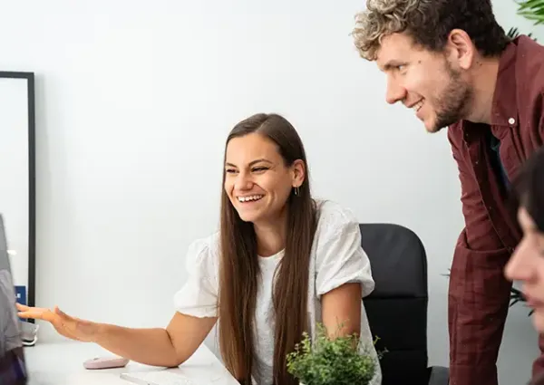 Collaborateurs souriants Troa